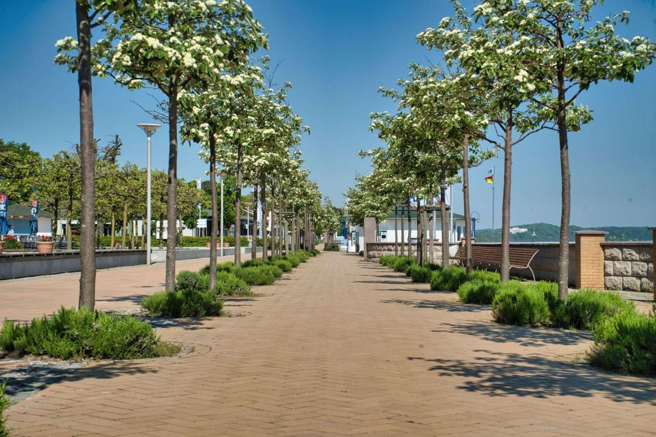 Terrasse, Gratis Nutzung Vom Ahoi Erlebnisbad Und Sauna In Sellin - Meeresblick Fewo 77 Goehren  Exteriér fotografie