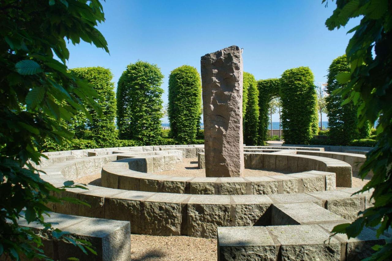 Terrasse, Gratis Nutzung Vom Ahoi Erlebnisbad Und Sauna In Sellin - Meeresblick Fewo 77 Goehren  Exteriér fotografie