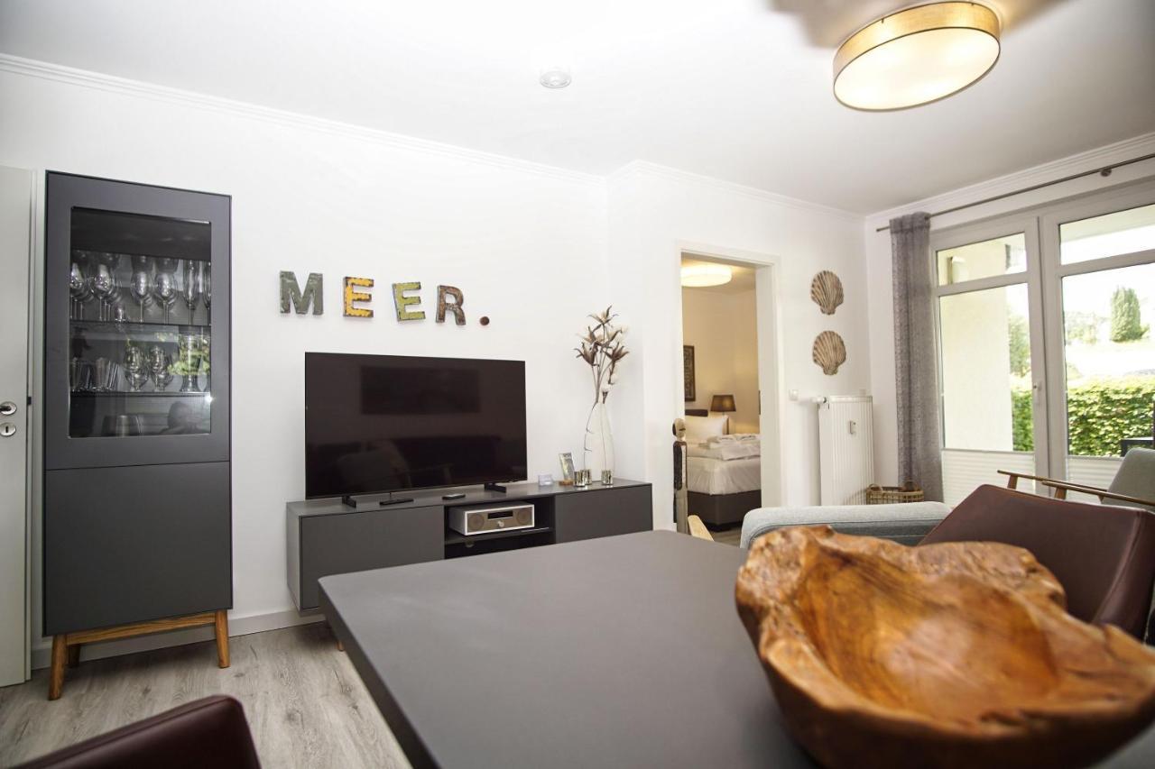 Terrasse, Gratis Nutzung Vom Ahoi Erlebnisbad Und Sauna In Sellin - Meeresblick Fewo 77 Goehren  Exteriér fotografie