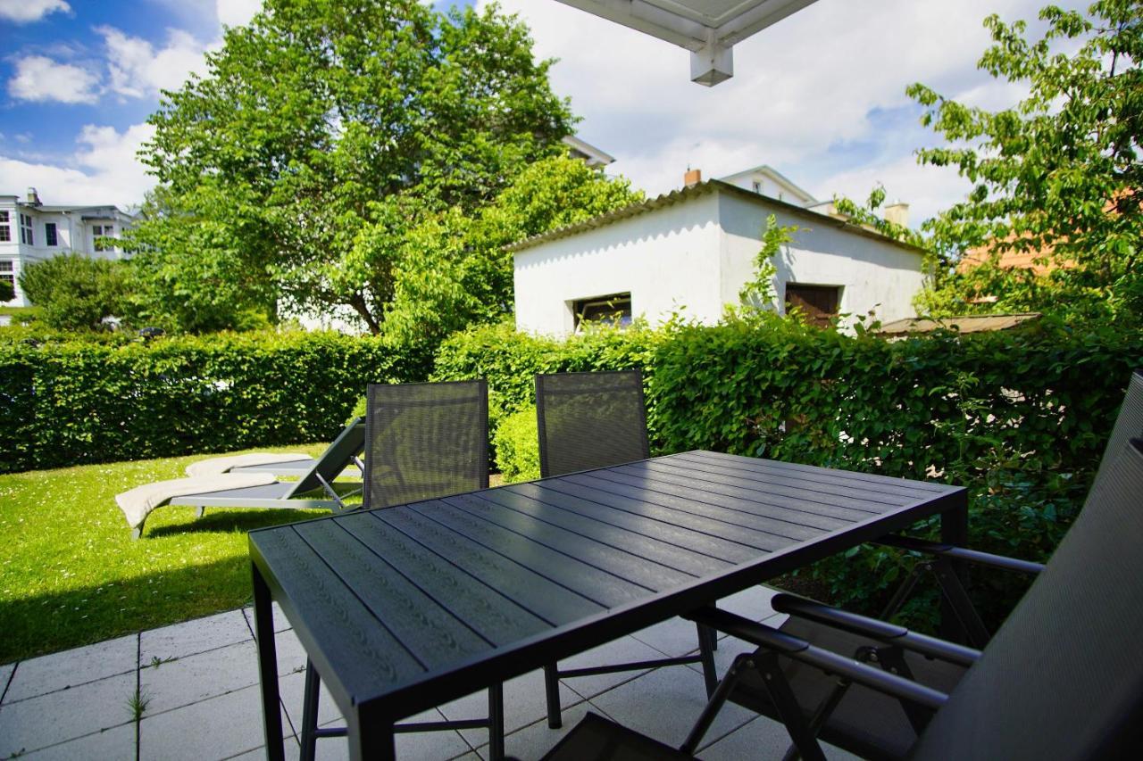 Terrasse, Gratis Nutzung Vom Ahoi Erlebnisbad Und Sauna In Sellin - Meeresblick Fewo 77 Goehren  Exteriér fotografie